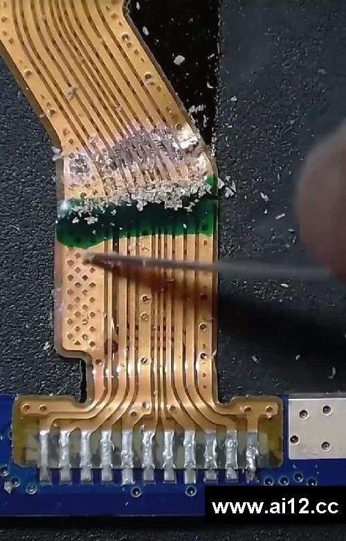 屏线维修小记